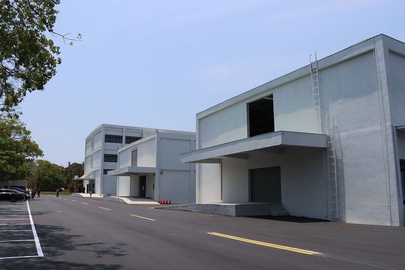 台湾晋升苗栗太空园区厂房。(苗栗县政府脸书)